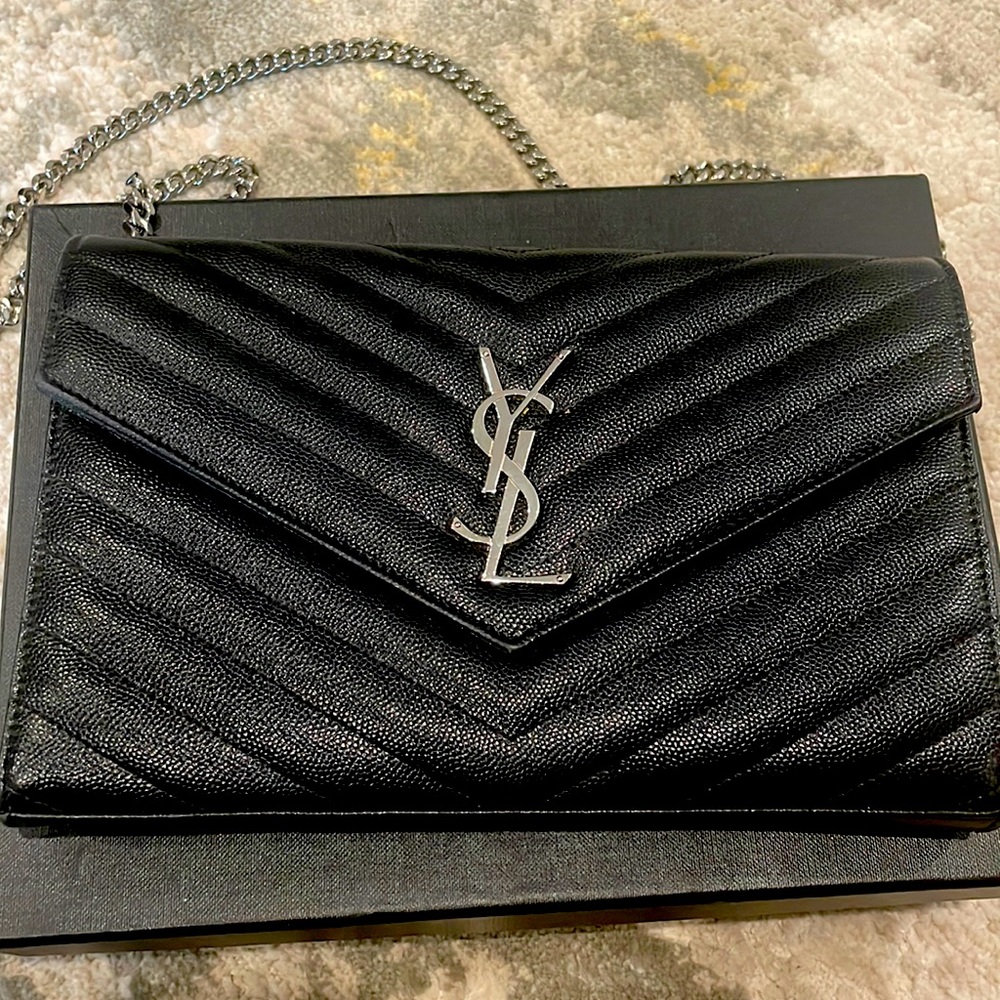 Ysl small bag on chain
